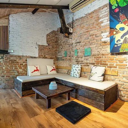 Holo Bato Saigon - Serviced Homestay-2